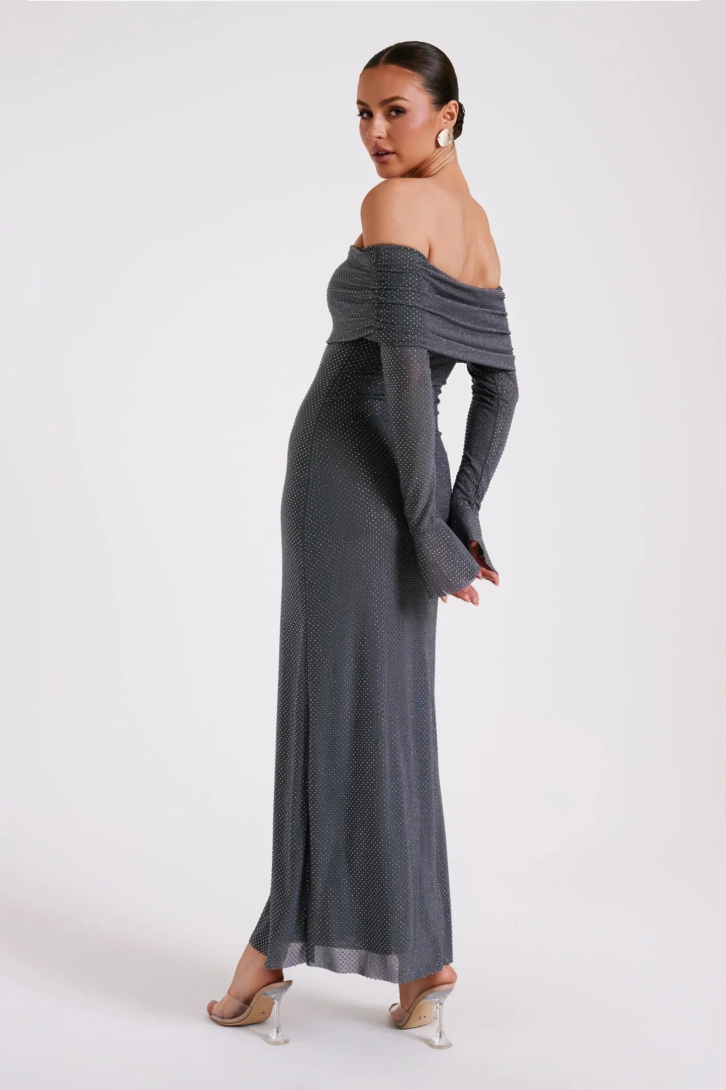 Malika | Elegant Off-Shoulder Dress