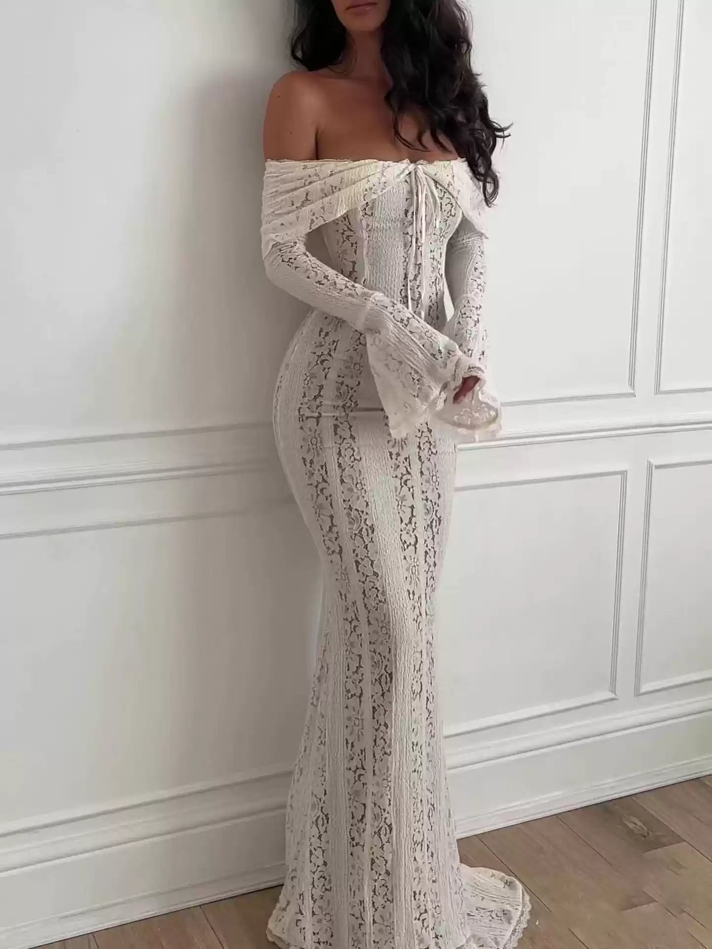 Claudia | Long Lace Dress