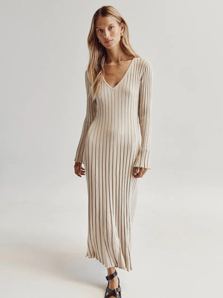 Julia | Knitted midi dress