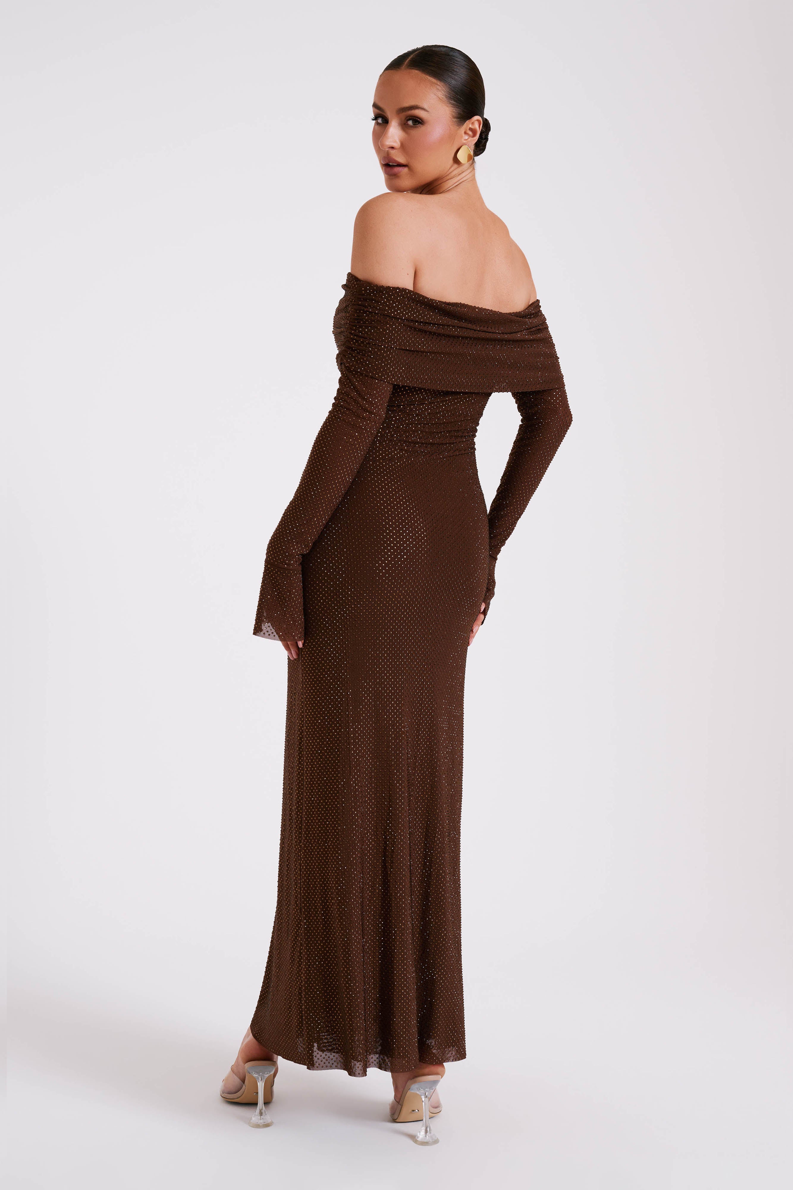 Malika | Elegant Off-Shoulder Dress