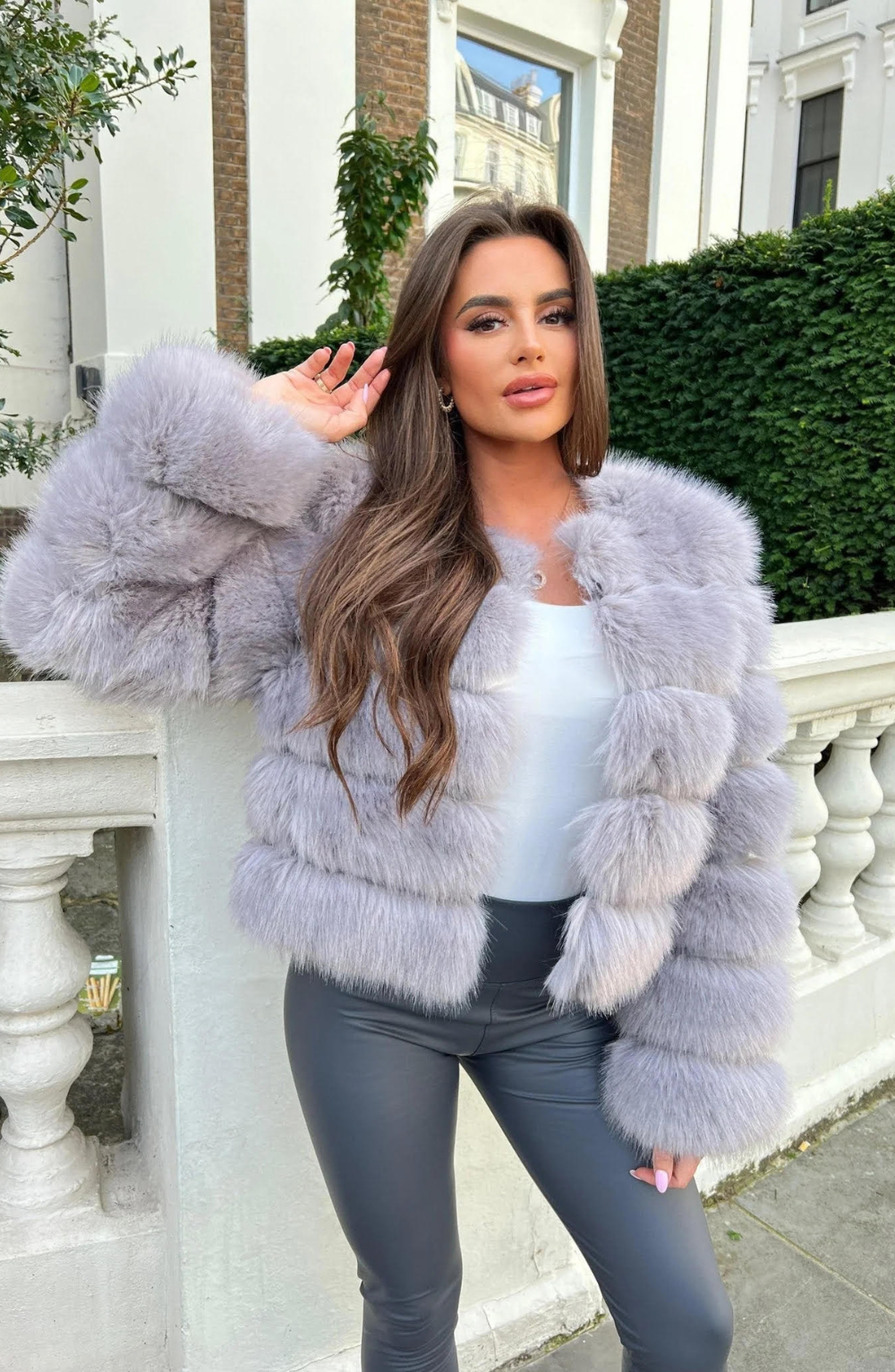 Genevieve | Luxurious Faux Fur Coat