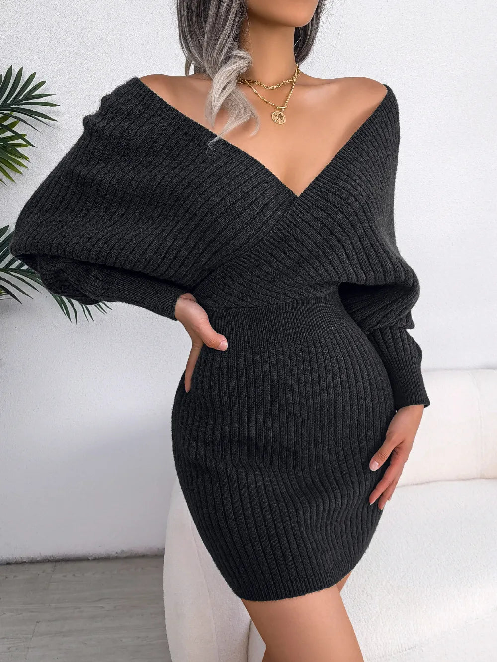 Olivia | Chic V-Neck Knit Sweater Dress